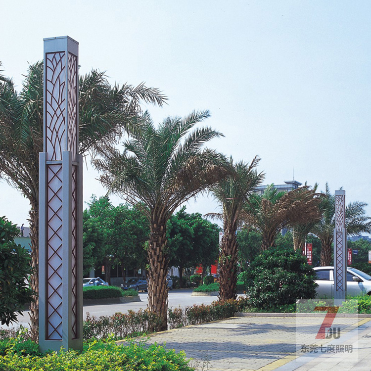住宅小區(qū)led庭院景觀燈柱安裝實(shí)拍效果
